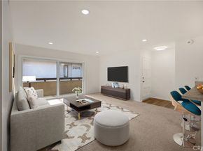 2521 W Sunflower Avenue R8, Santa Ana CA 92704