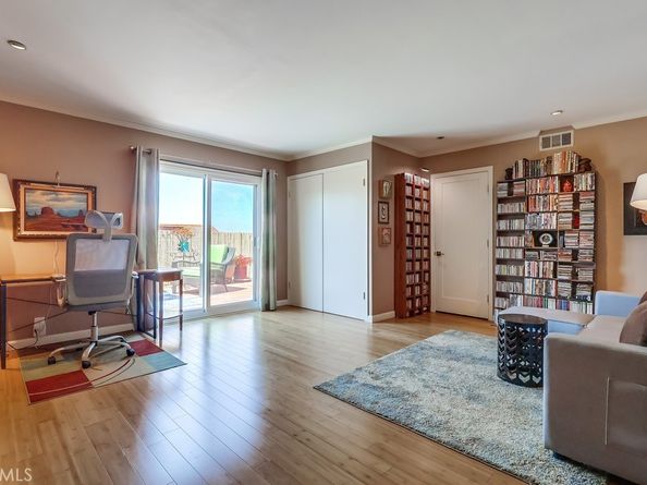 2015 E Broadway 402, Long Beach CA 90803