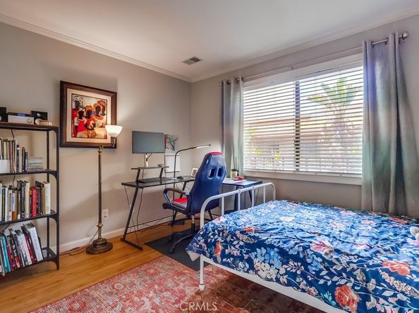 2015 E Broadway 402, Long Beach CA 90803