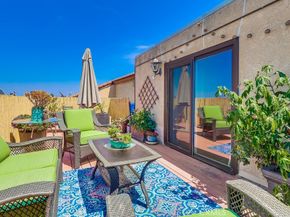 2015 E Broadway 402, Long Beach CA 90803