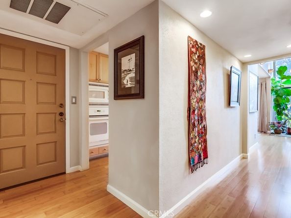 2015 E Broadway 402, Long Beach CA 90803