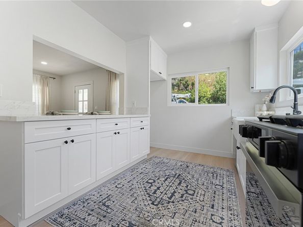 2626 Crestmoore Place, Los Angeles CA 90065