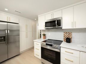 45 Oaktree Ln, Rolling Hills Estates CA 90274