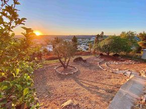 6182 Loukelton Circle, San Diego CA 92120