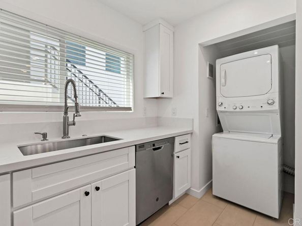 2810 2818 Nye Street, San Diego CA 92111