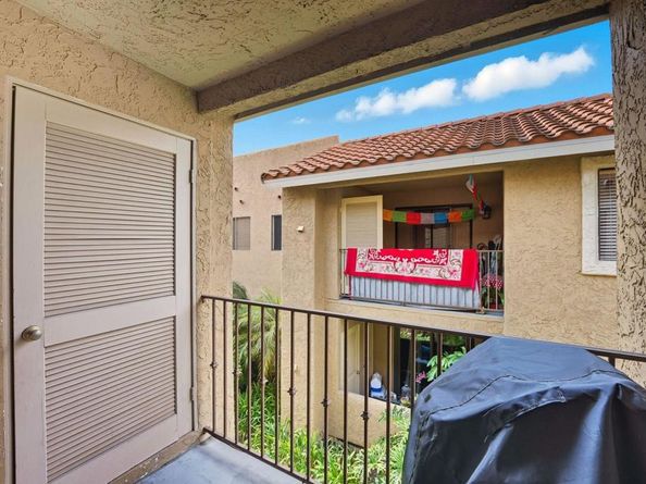 10174 Camino Ruiz 46, Mira Mesa CA 92126