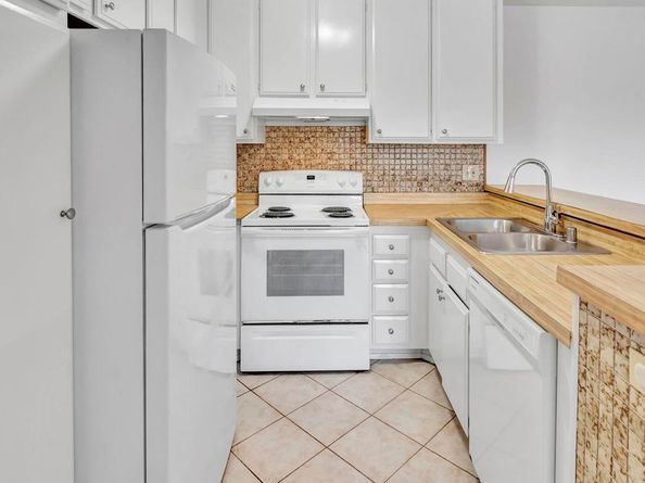 3571 Ruffin Road 239, San Diego CA 92123