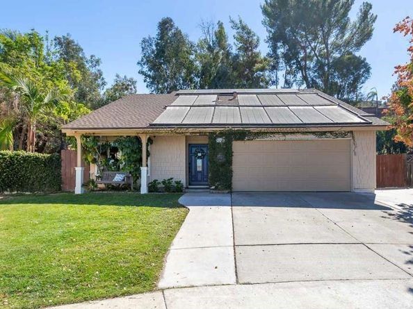 11061 Crystal Springs Rd, Santee CA 92071