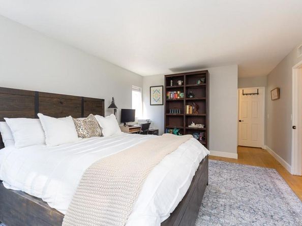 11061 Crystal Springs Rd, Santee CA 92071