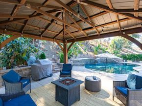 11061 Crystal Springs Rd, Santee CA 92071