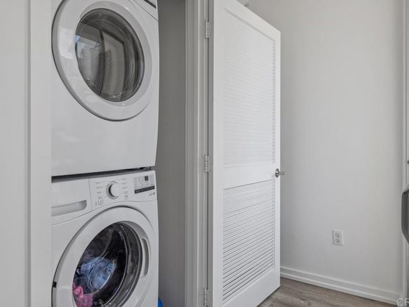 2187 Catalina 1, San Diego CA 92107