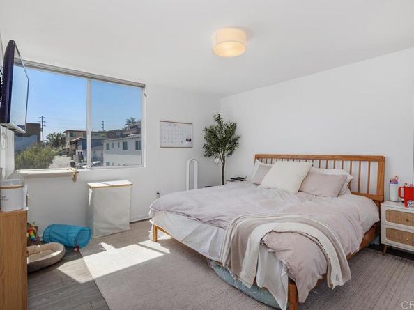 2187 Catalina 1, San Diego CA 92107