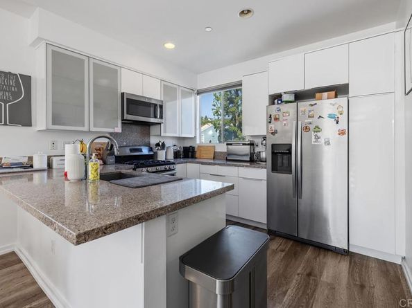 2187 Catalina 1, San Diego CA 92107