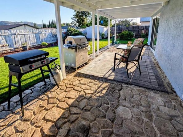 14417 Springvale, Poway CA 92064