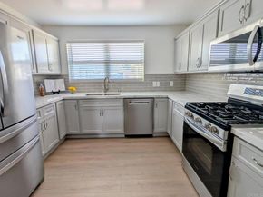 14417 Springvale, Poway CA 92064