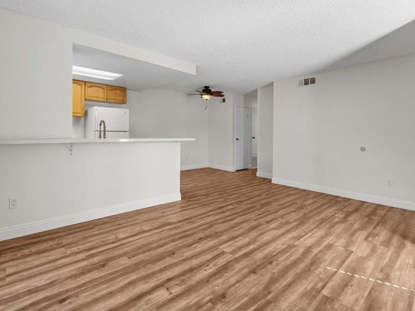 965 Jamacha Road, El Cajon CA 92019