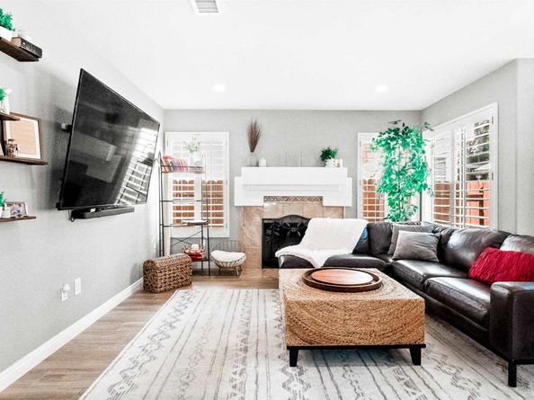 790 Mosaic Circle, Oceanside CA 92057
