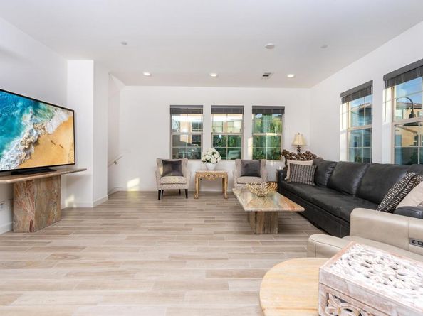 4336 Harbor Way 1, Oceanside CA 92056