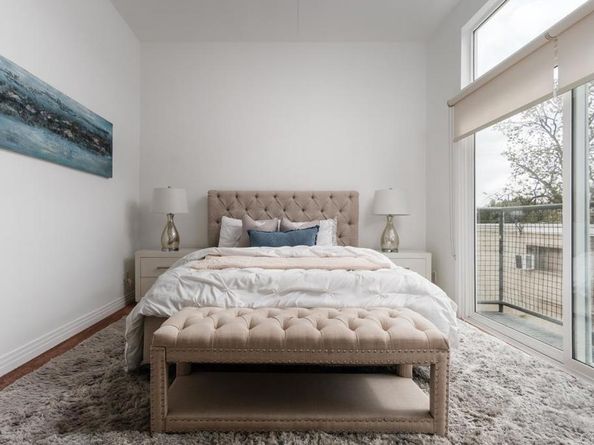 5050 Cahuenga Boulevard, North Hollywood CA 91601