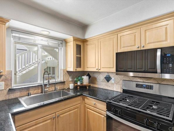 3909 Monroe Avenue 101, San Diego CA 92116