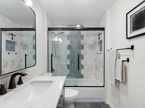 3909 Monroe Avenue 101, San Diego CA 92116