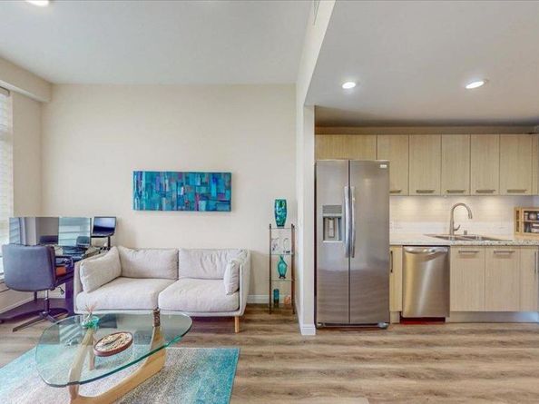 1431 Pacific Highway 702, San Diego CA 92101