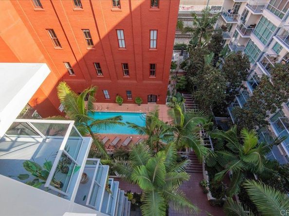 1431 Pacific Highway 702, San Diego CA 92101