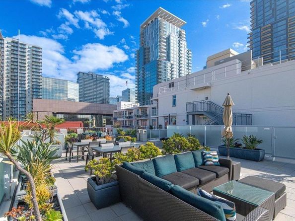 1431 Pacific Highway 702, San Diego CA 92101