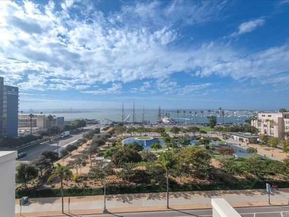 1431 Pacific Highway 702, San Diego CA 92101