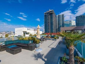 1431 Pacific Highway 702, San Diego CA 92101