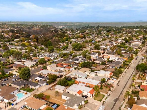 4614 Winona Avenue, San Diego CA 92115