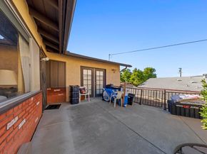 8552 Brodie Lane, Santee CA 92071