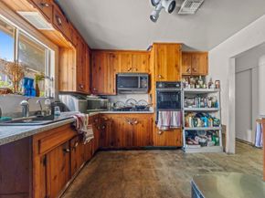 8552 Brodie Lane, Santee CA 92071