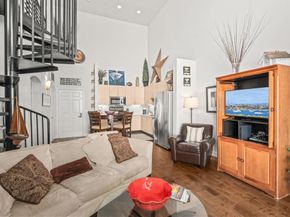 525 11th Avenue 1501, San Diego CA 92101