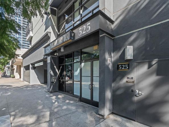 525 11th Avenue 1501, San Diego CA 92101