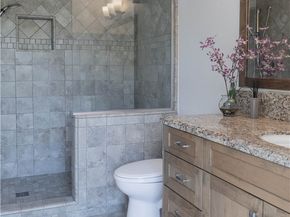 245 Brentwood, Costa Mesa CA 92627