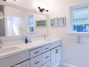 245 Brentwood, Costa Mesa CA 92627