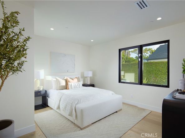 1312 Dover Drive, Newport Beach CA 92660