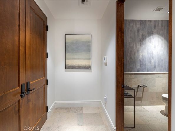 345 E Colorado Boulevard 404, Pasadena CA 91101