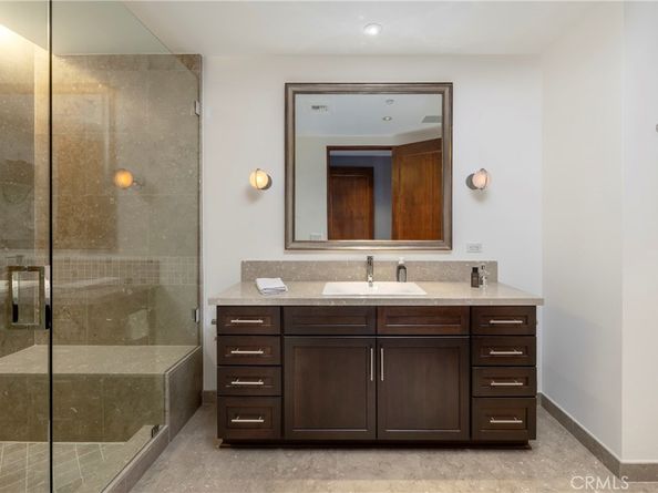 345 E Colorado Boulevard 404, Pasadena CA 91101