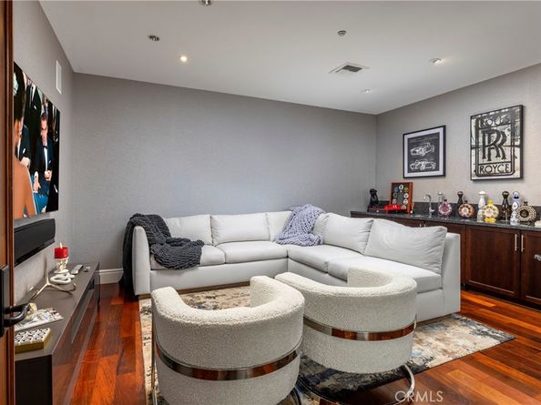 345 E Colorado Boulevard 404, Pasadena CA 91101