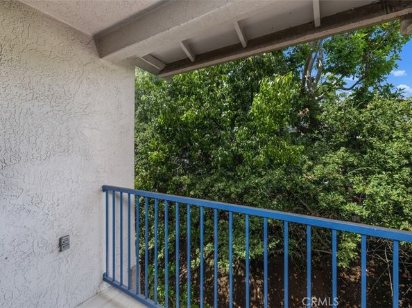 10337 Azuaga Street 218, San Diego CA 92129