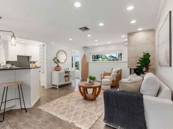 2451 Erie Street, San Diego CA 92110