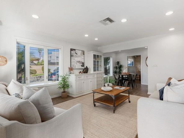 2451 Erie Street, San Diego CA 92110