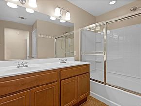 16915 Hutchins Landing 43, San Diego CA 92127