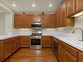 16915 Hutchins Landing 43, San Diego CA 92127