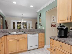 4020 Layang Layang Circle C, Carlsbad CA 92008