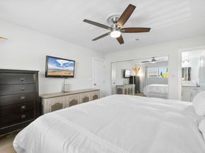 2352 Altisma Way 13, Carlsbad CA 92009