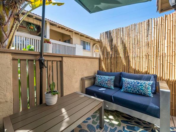 2352 Altisma Way 13, Carlsbad CA 92009