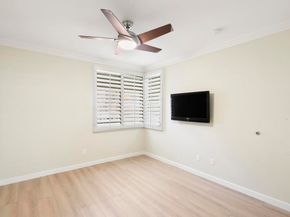 5470 La Jolla Boulevard H102, La Jolla CA 92037
